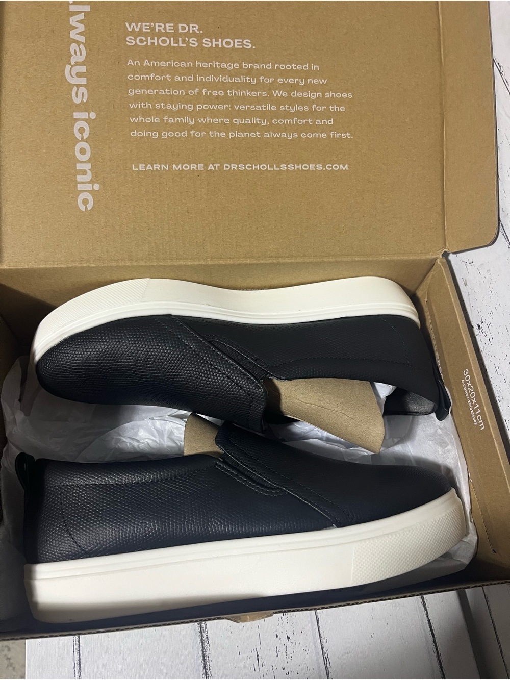 Dr. Scholl’s Women’s Maria Black Slip-On Shoes Size 8M New With Box